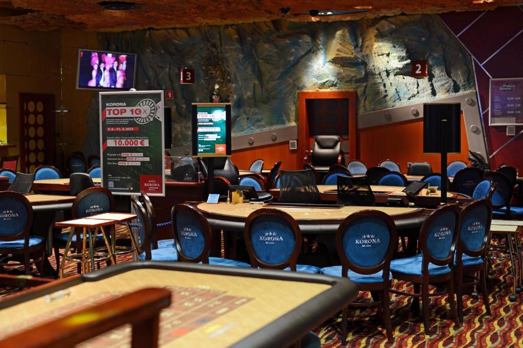 Korona, Resort & Entertainment Кранська Гора Екстер'єр фото